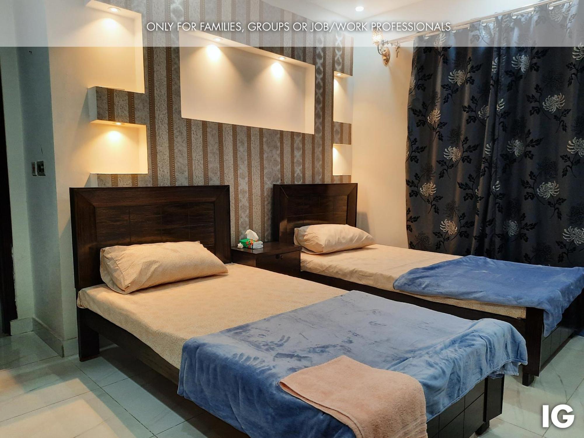 3 Bedroom Furnished Holiday Home Near Valencia Town, Lake City & Ring Road Lahore Exteriér fotografie